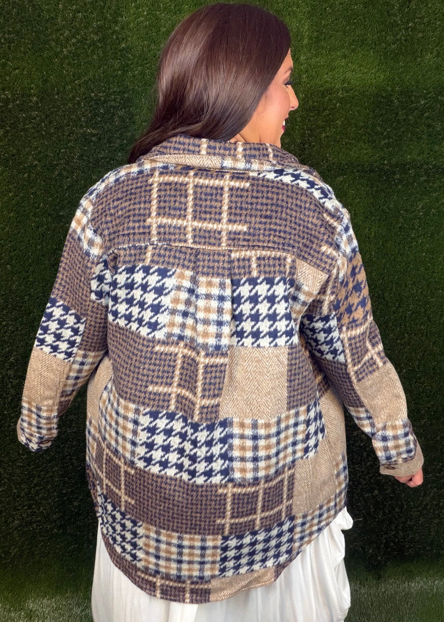 Fireside Coziness Houndstooth Plaid Shacket - Navy/Brown Mix