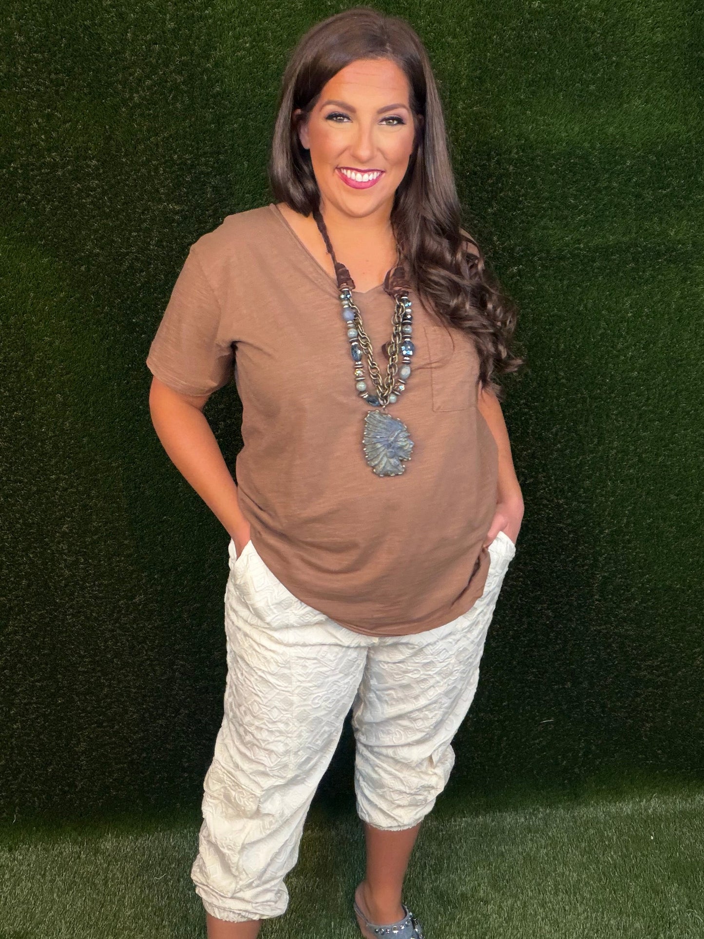 Diamond In The Rough Jogger - Parchment