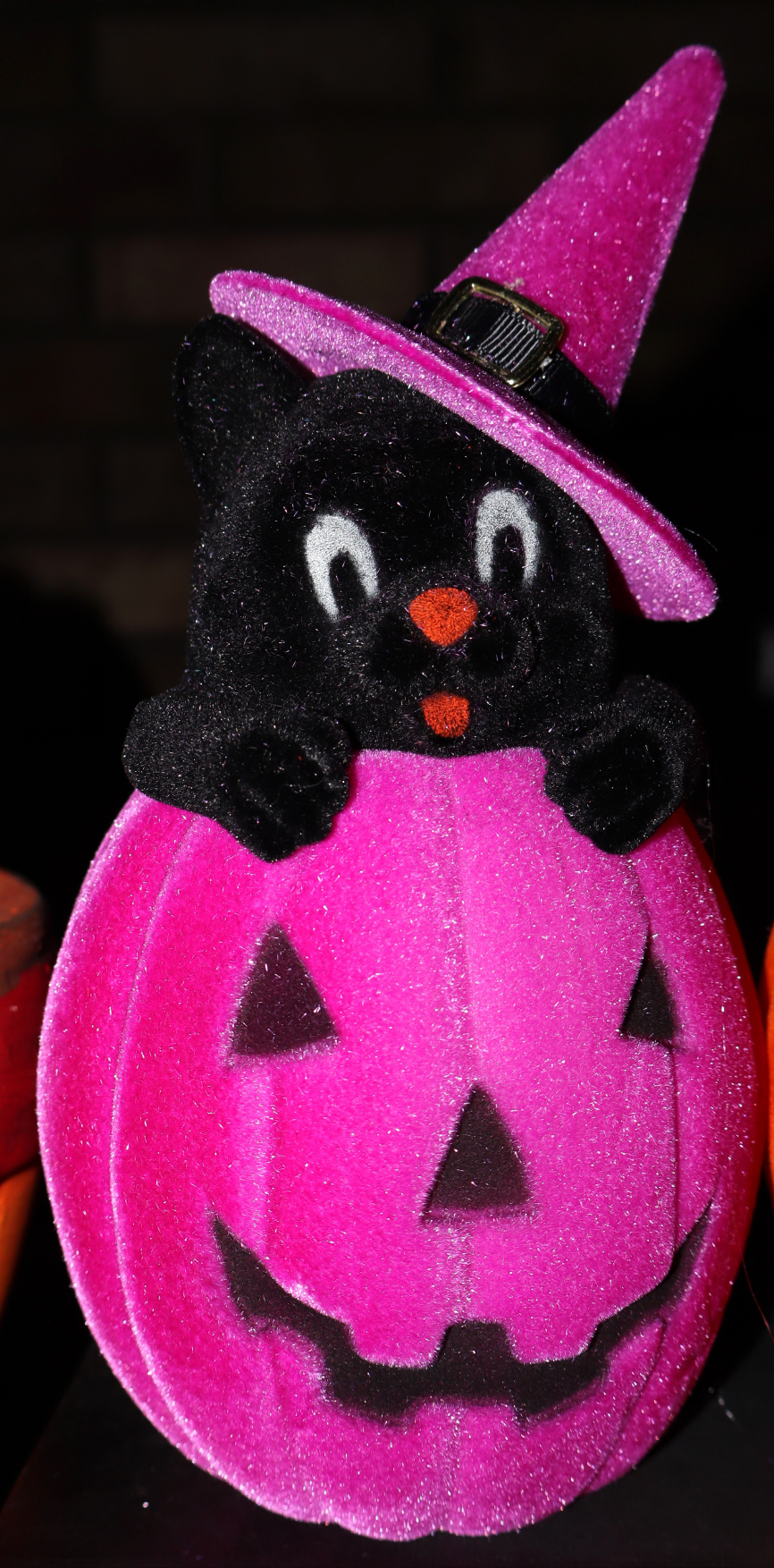 Flocked Cat in Pumpkin w/ Hat