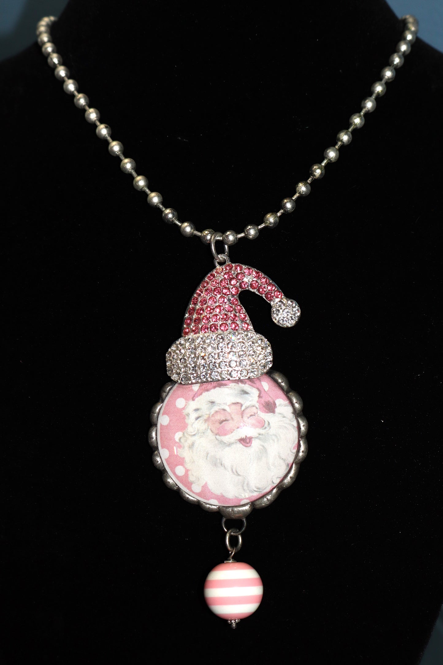 Jolly St. Nick Necklace - Pink