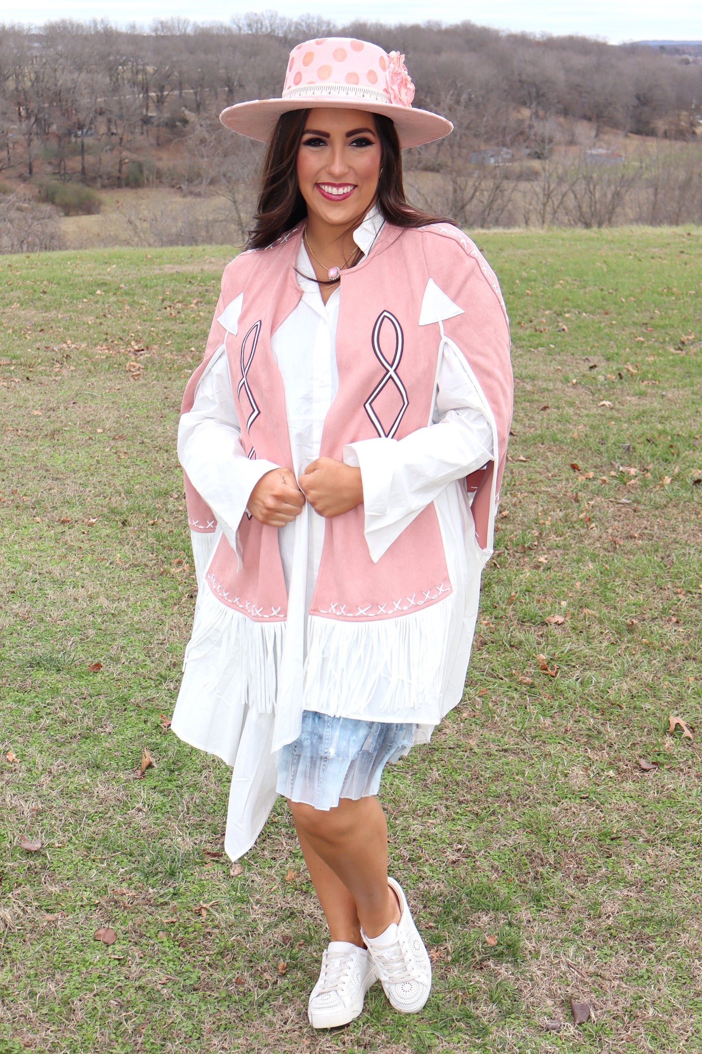 Retro Cowgirl Western Fringe Suede Cape - Pink
