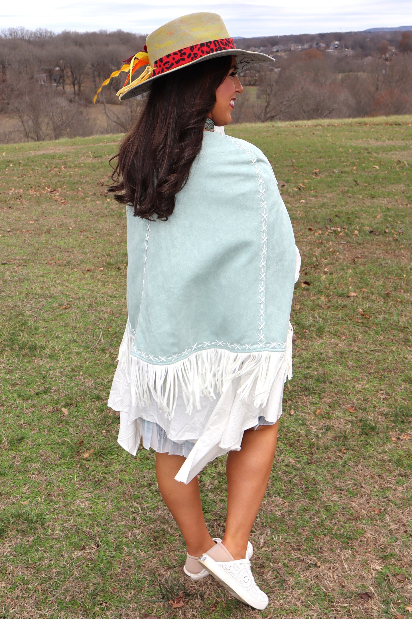 Retro Cowgirl Western Fringe Suede Cape - Mint