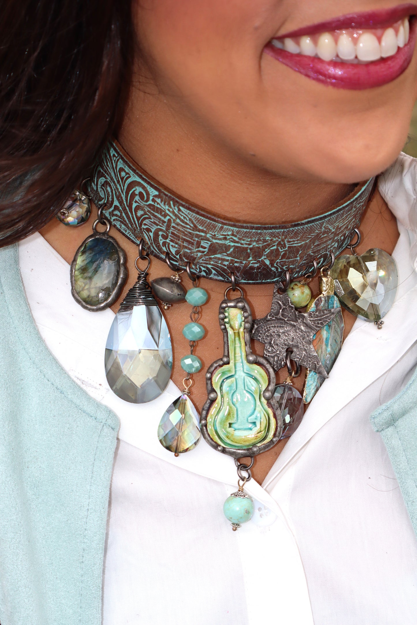 Strumming On The Guitar Choker - Turquoise