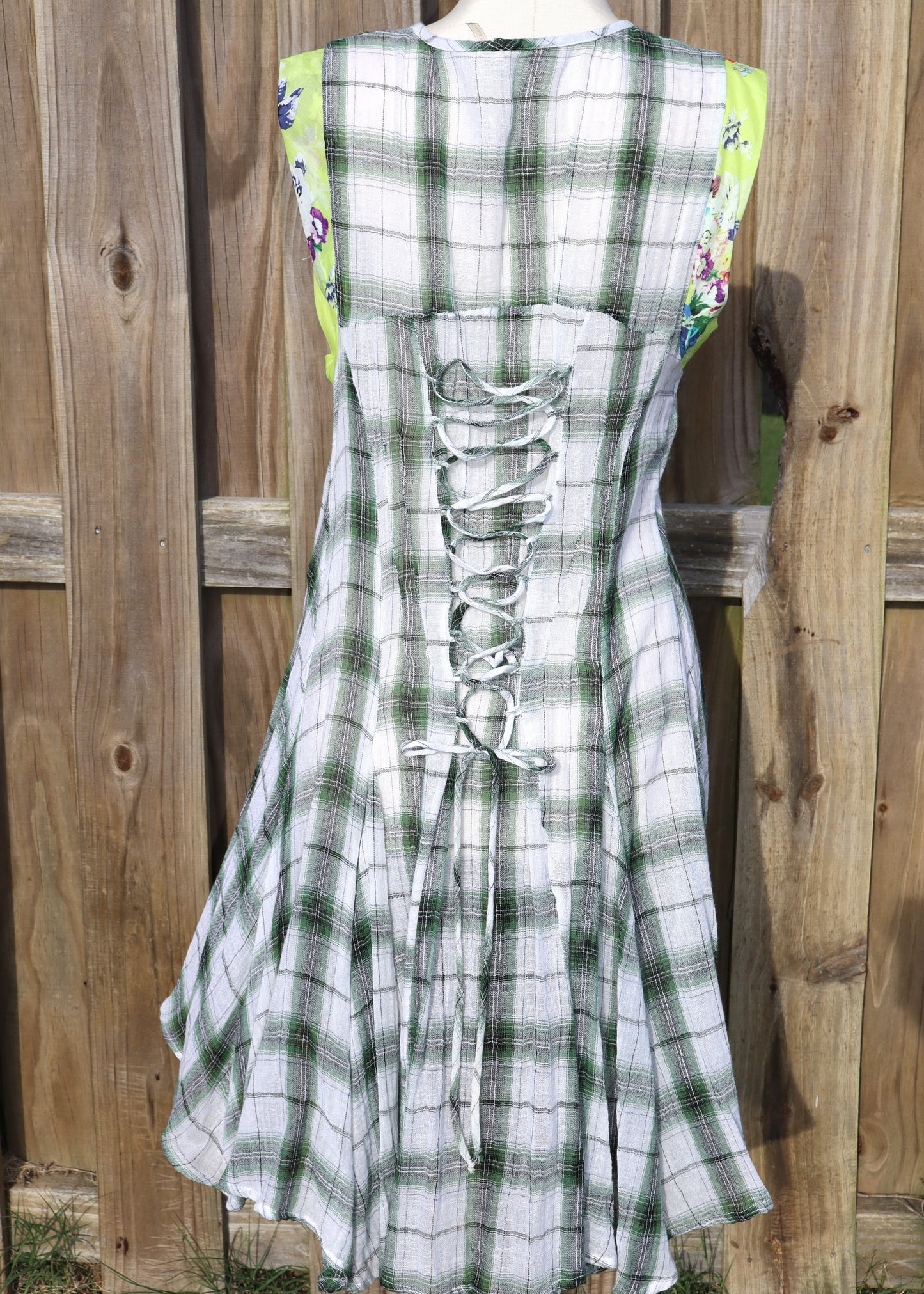 Summer Breeze Shirt Dress - Green