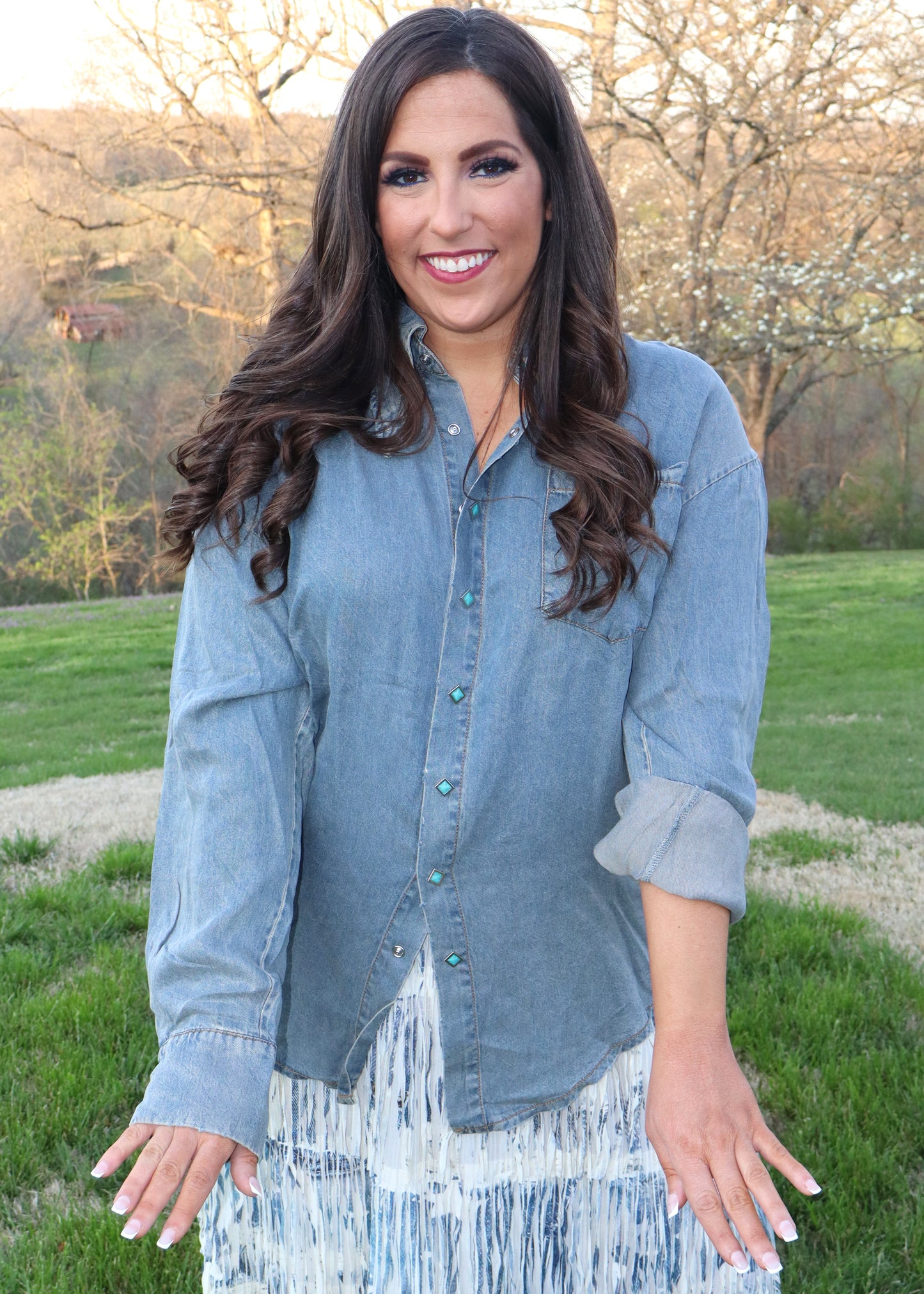 To The Point Shirt - Medium Wash Denim