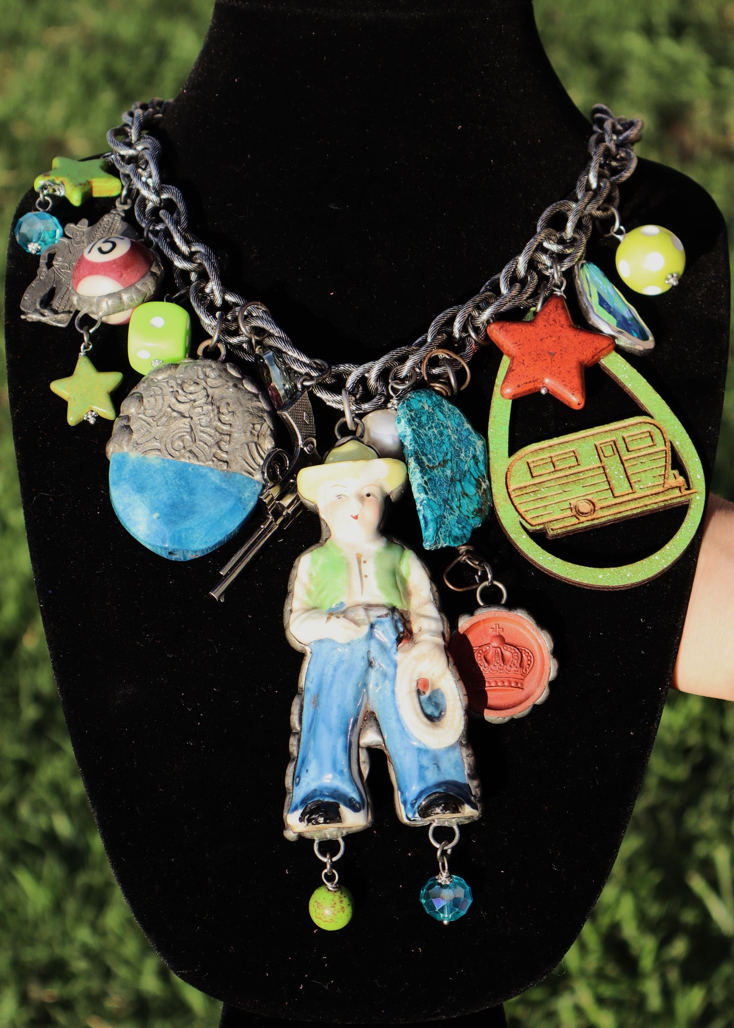 Trailer Treasure Necklace - Blue/Green