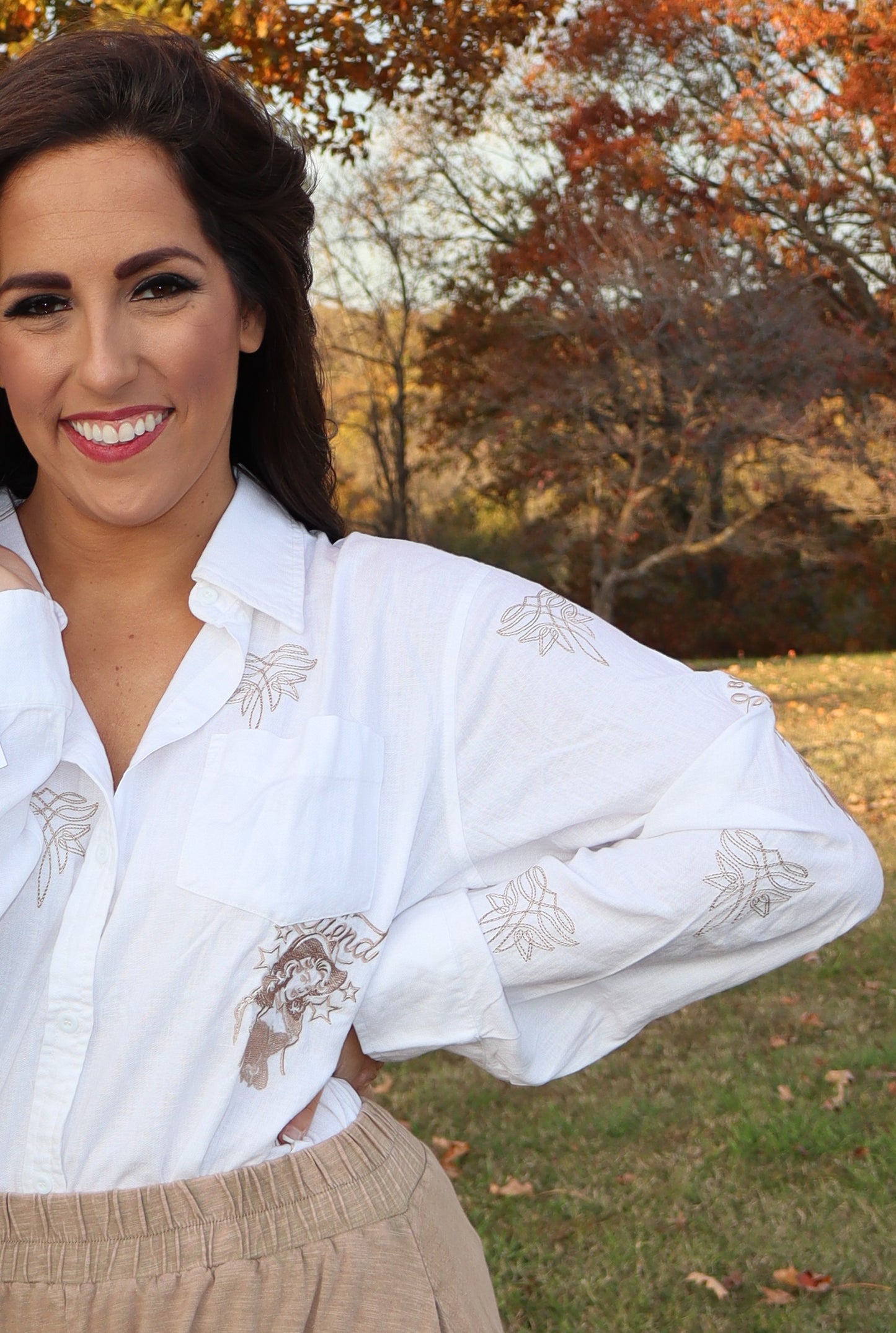 Cowgirl Linen Button-Up - White