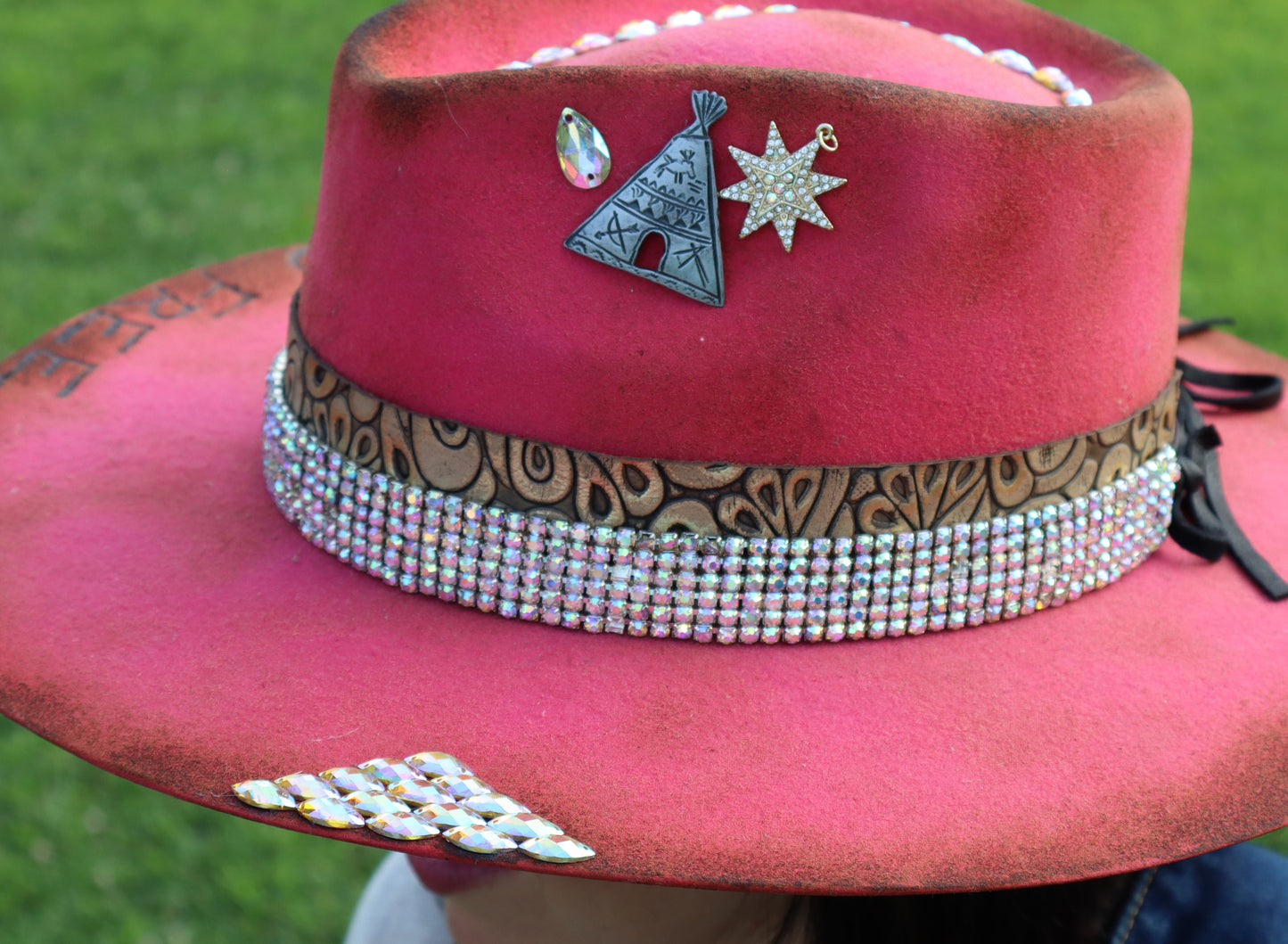 Young and Free Flat-Brimmed Hat - Pink - Size Medium