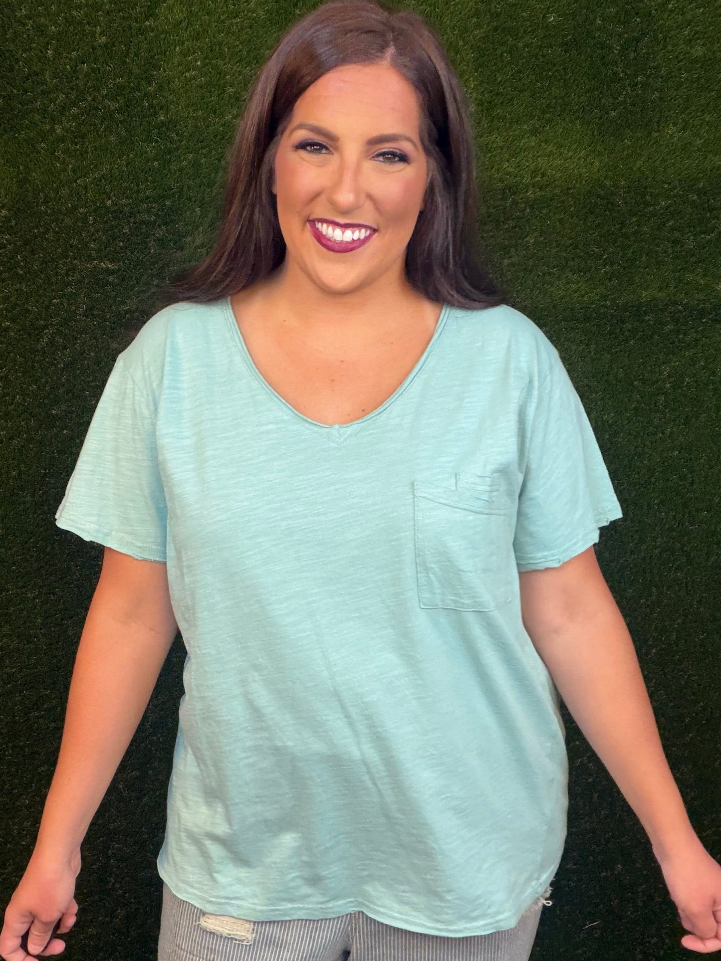 Moon Dance Solid V-Neck Tee - Mint