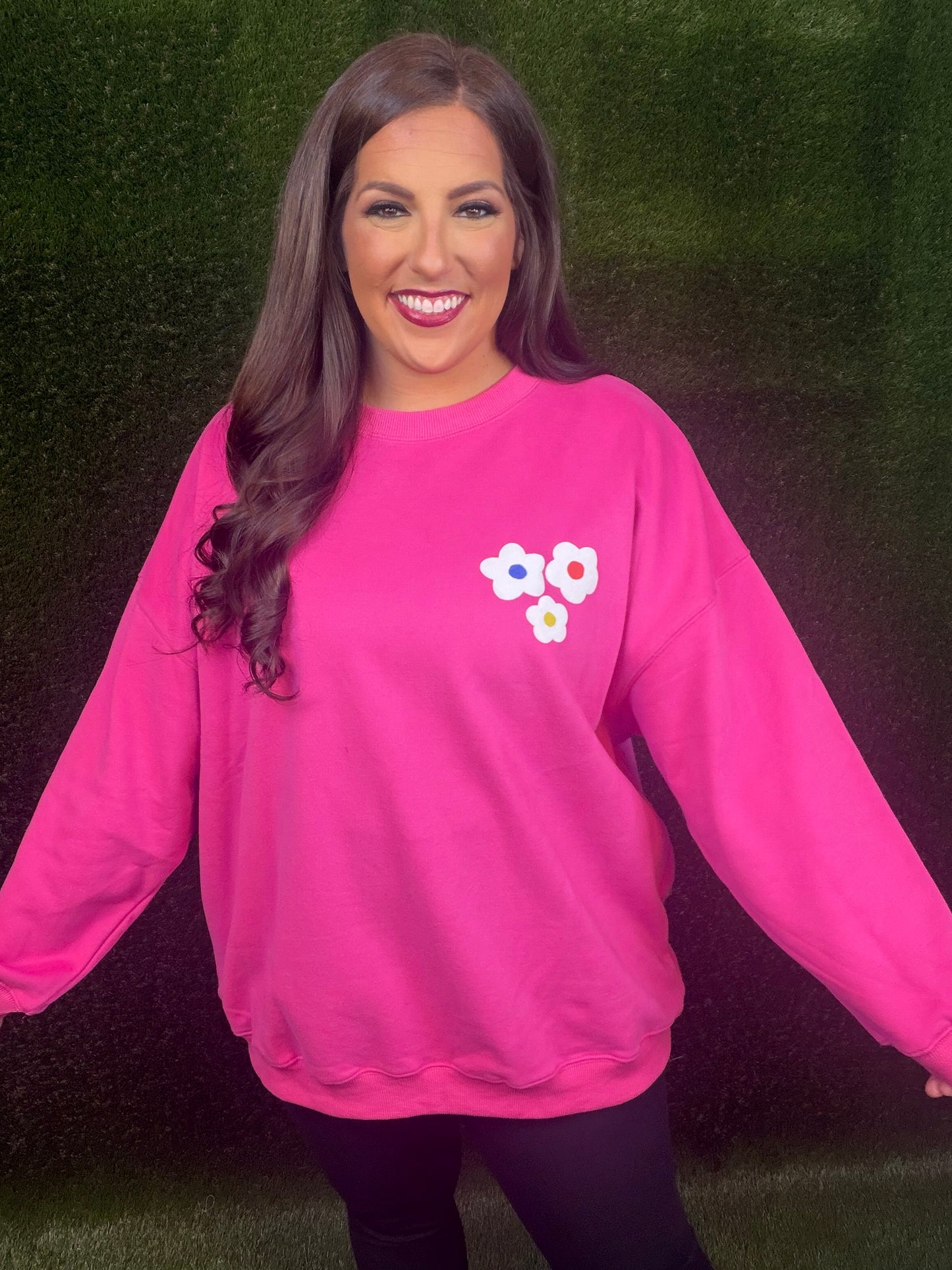 French Terry Graphic Be Love Pullover Sweatshirt - Pink