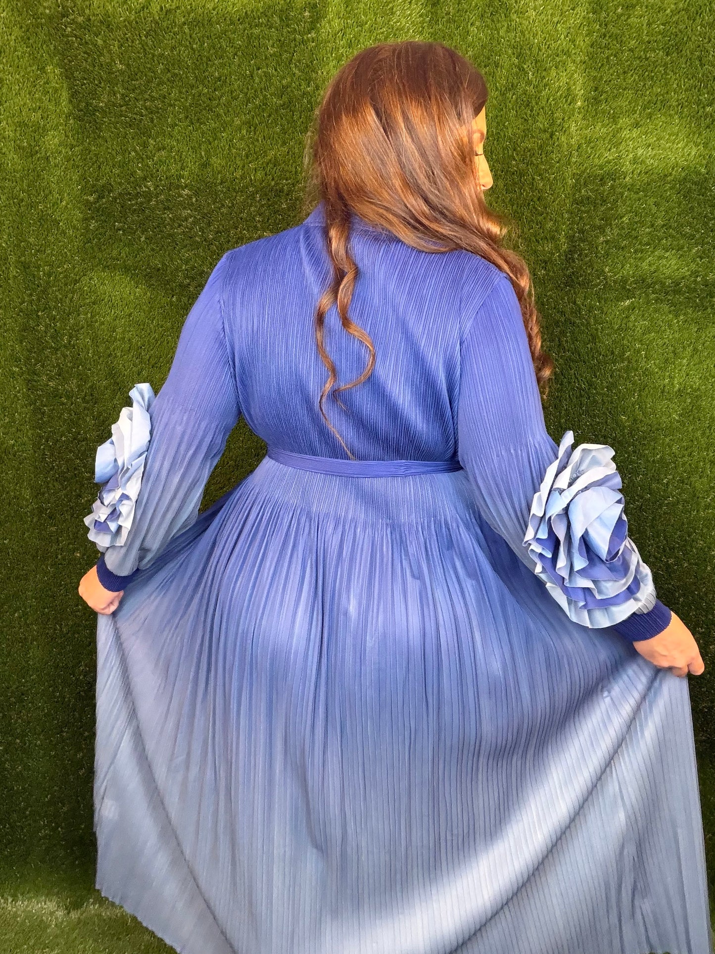 Kiss From a Rose Blue Ombre Stretch Pleat Dress Set