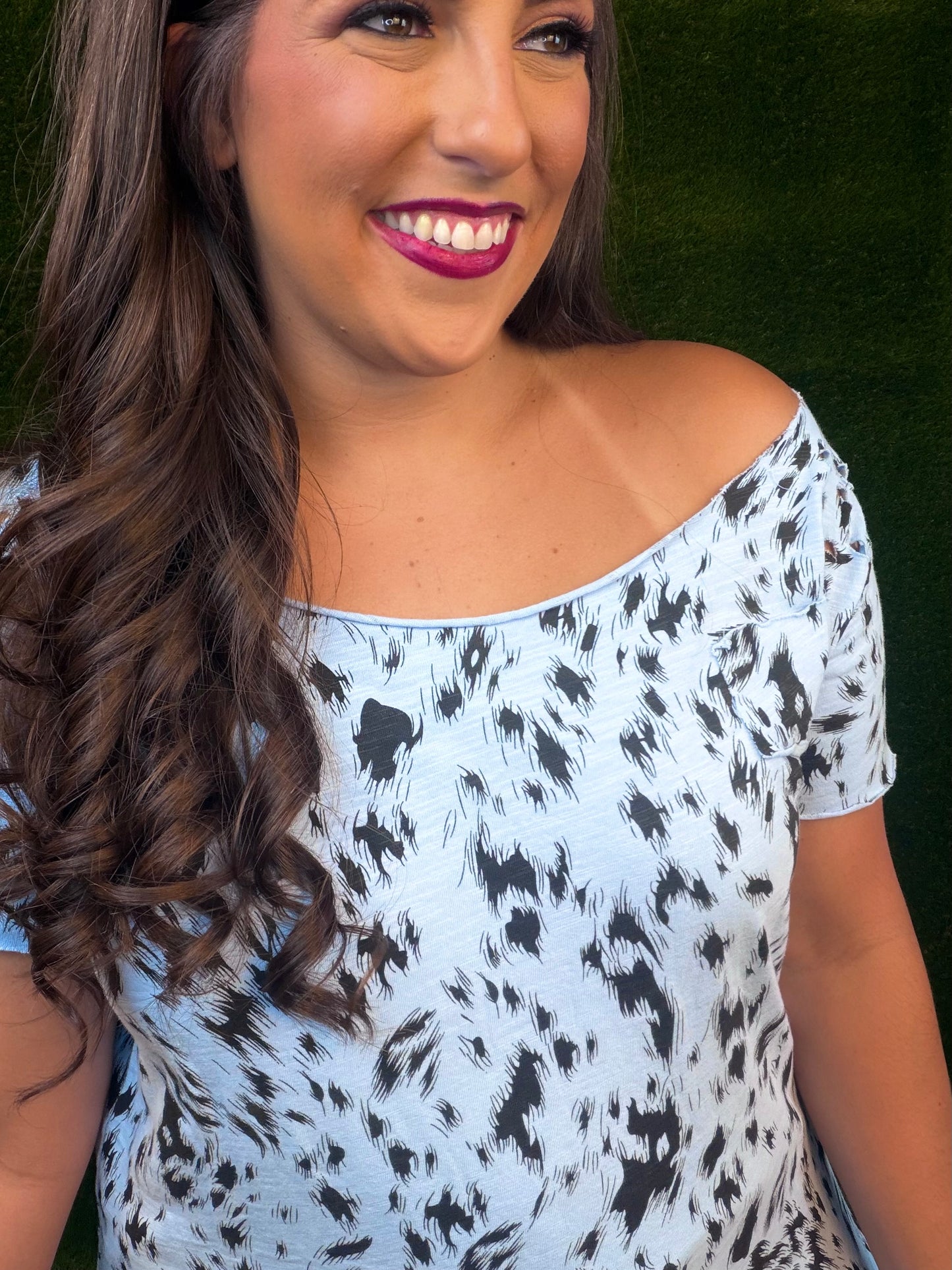 Dalmatian Tee - Carolina Blue