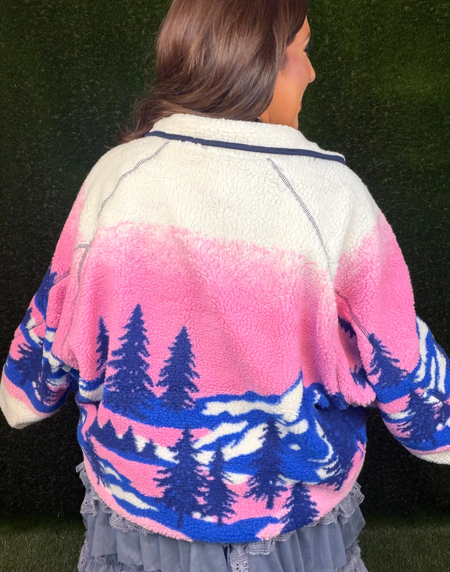 Mountain Scene Fleece Jacket