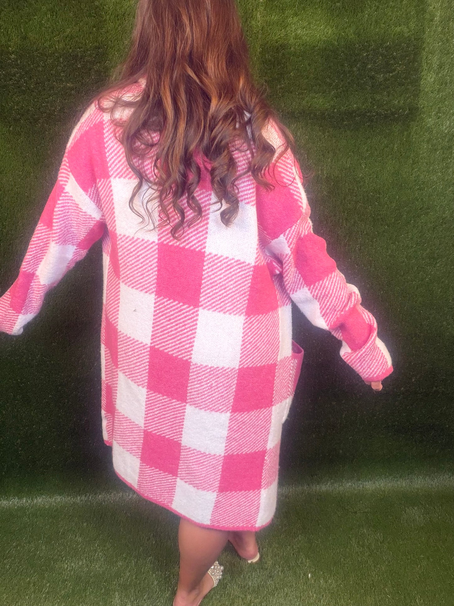 Gingham Pattern Soft Pocket Front Open Cardigan Sweater - Pink