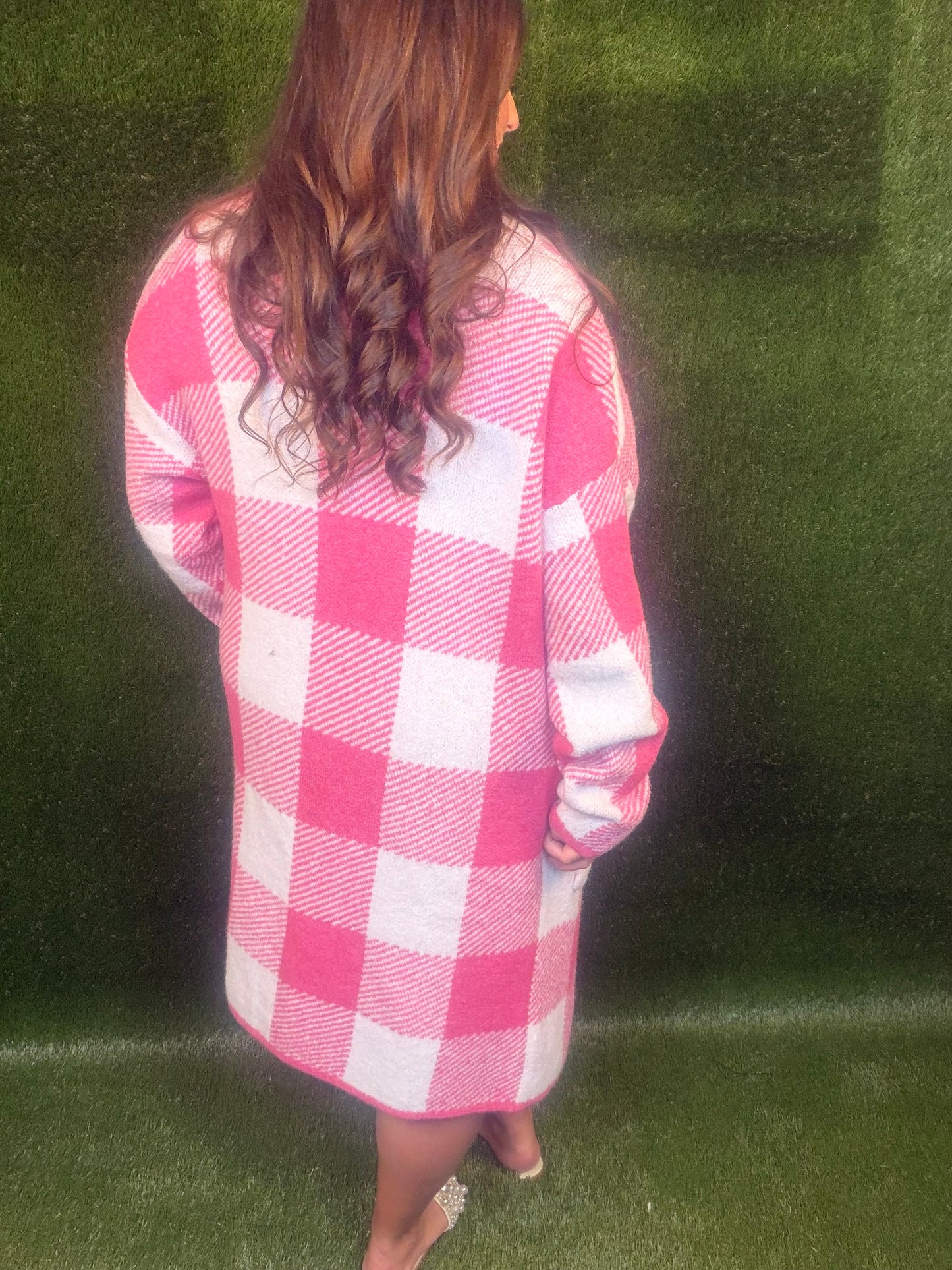 Gingham Pattern Soft Pocket Front Open Cardigan Sweater - Pink