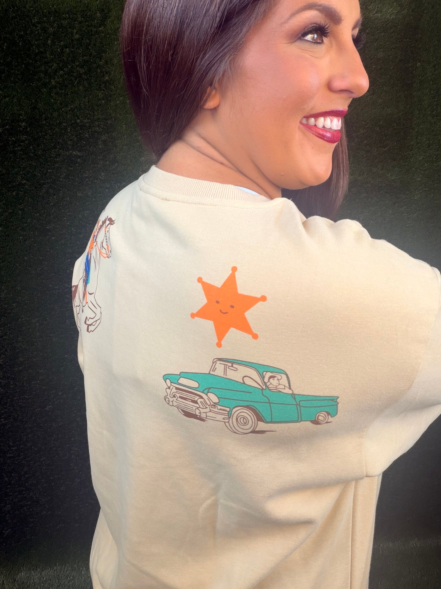 Western Graphic Howdy Sweatshirt - Taupe