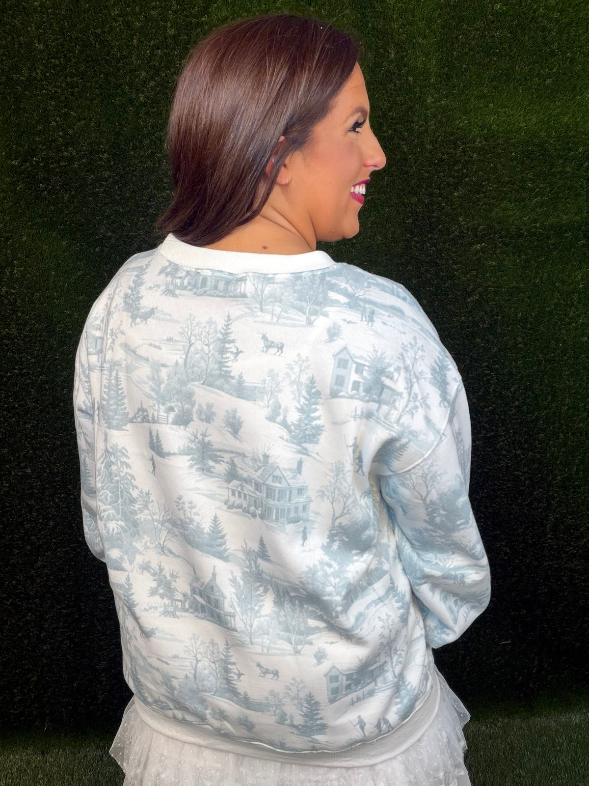 Ski Lodge Printed Sweatshirt - Dusty Blue