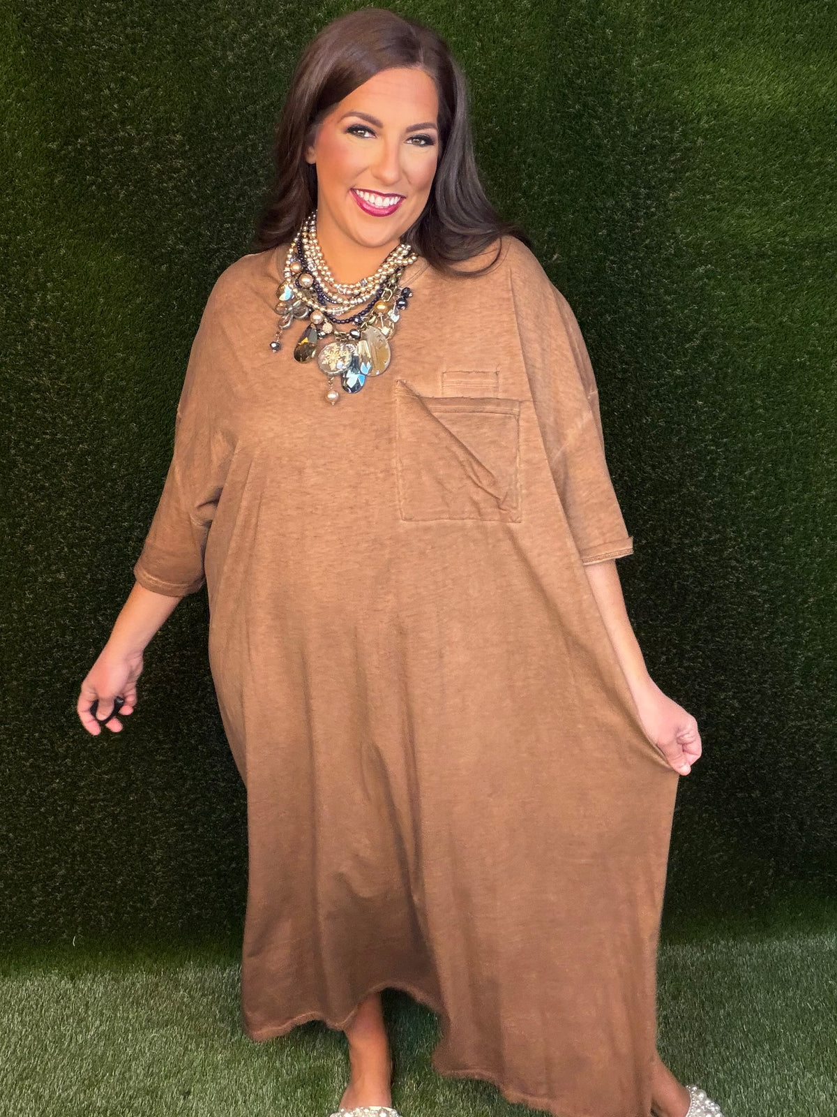 Cute Comfort Dress - Chocolate Brown