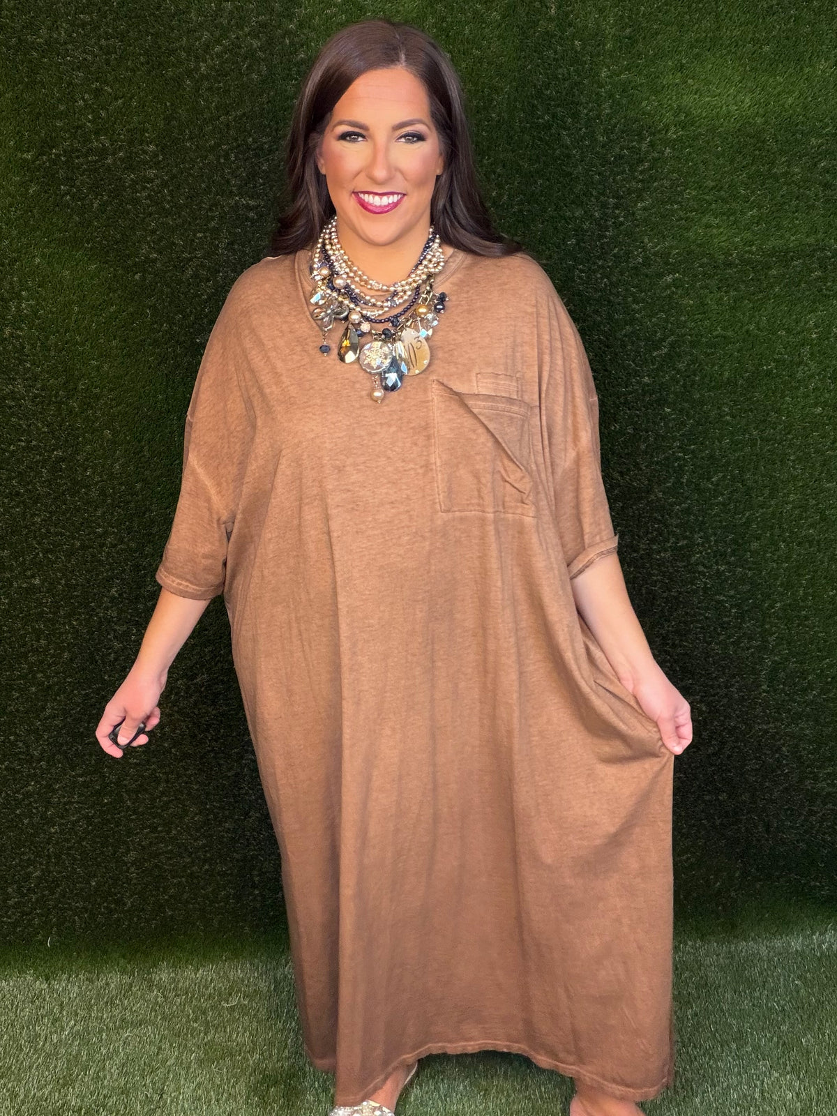 Cute Comfort Dress - Chocolate Brown