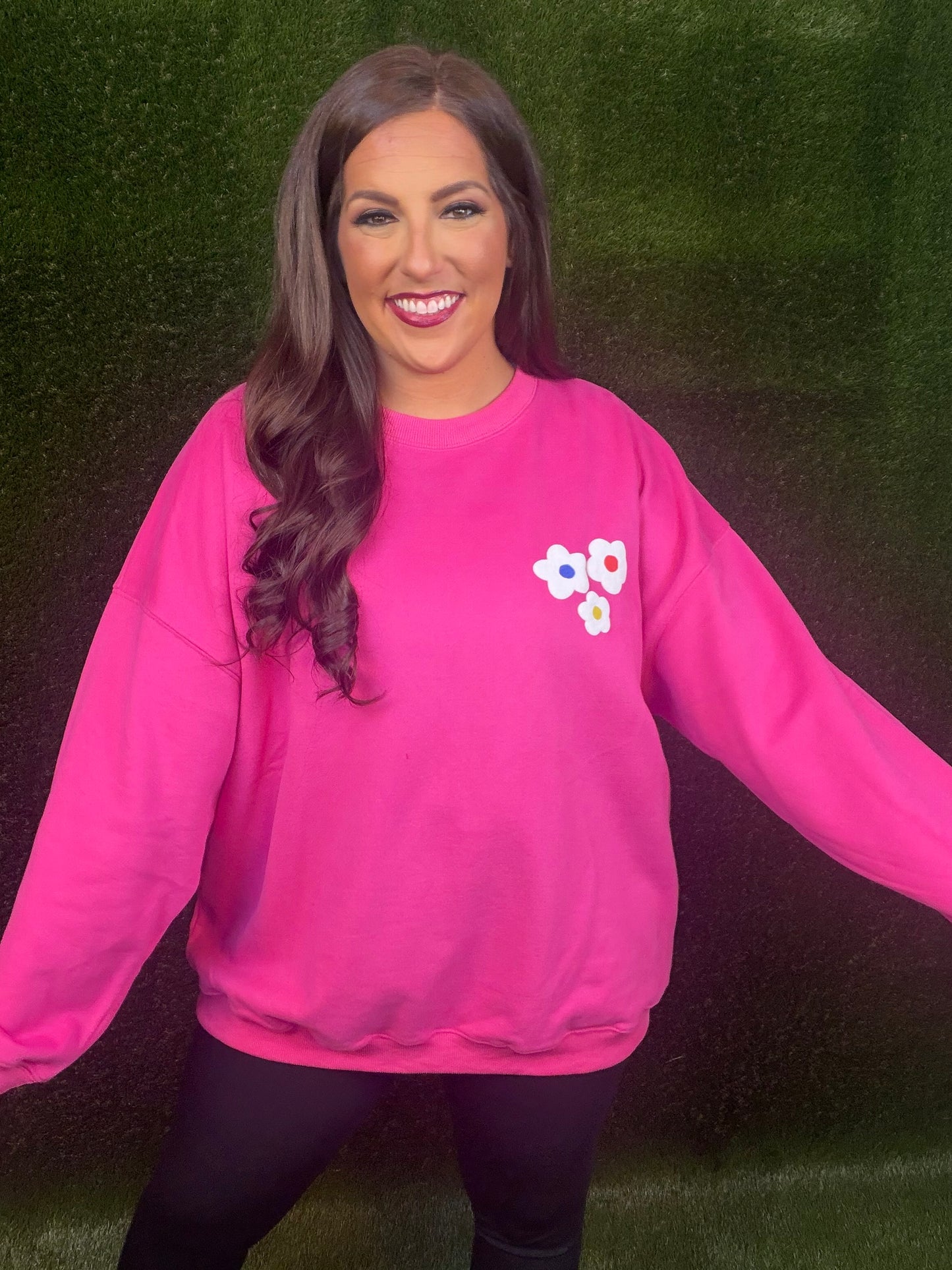 French Terry Graphic Be Love Pullover Sweatshirt - Pink