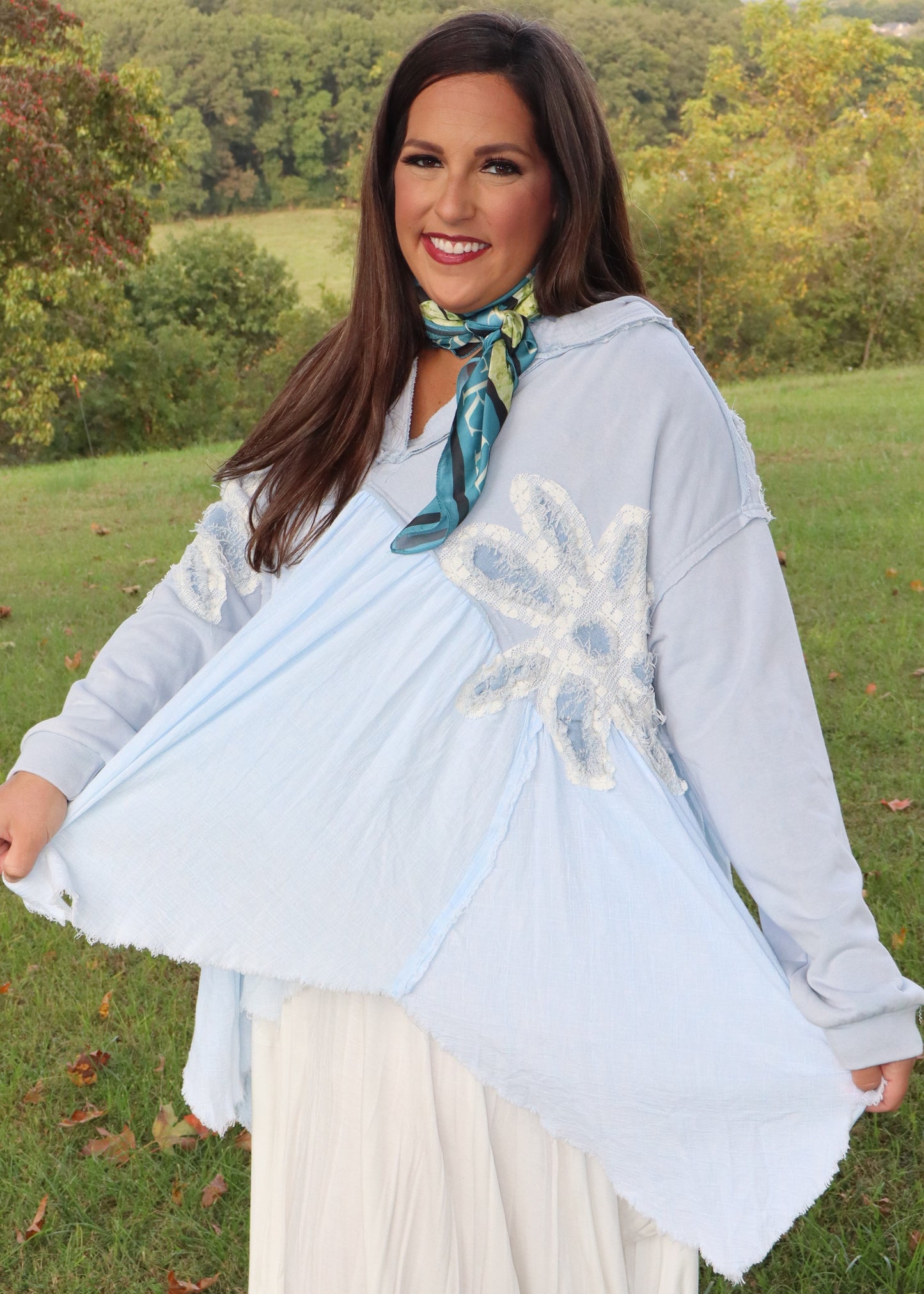 Daisy Asymmetrical Hem Hoodie - Baby Blue