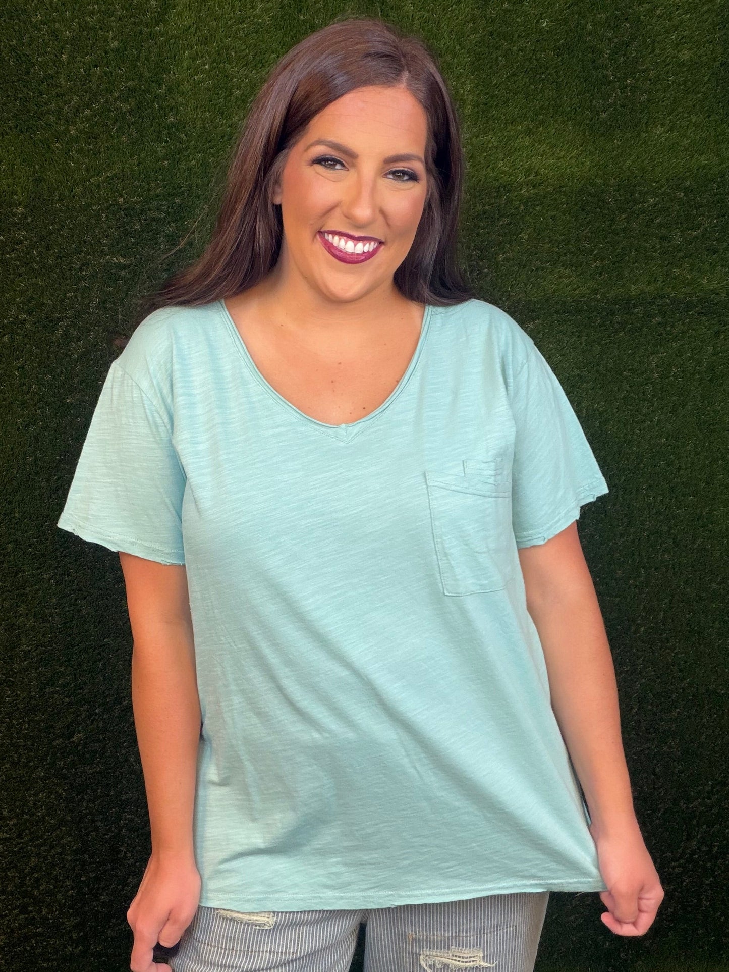 Moon Dance Solid V-Neck Tee - Mint