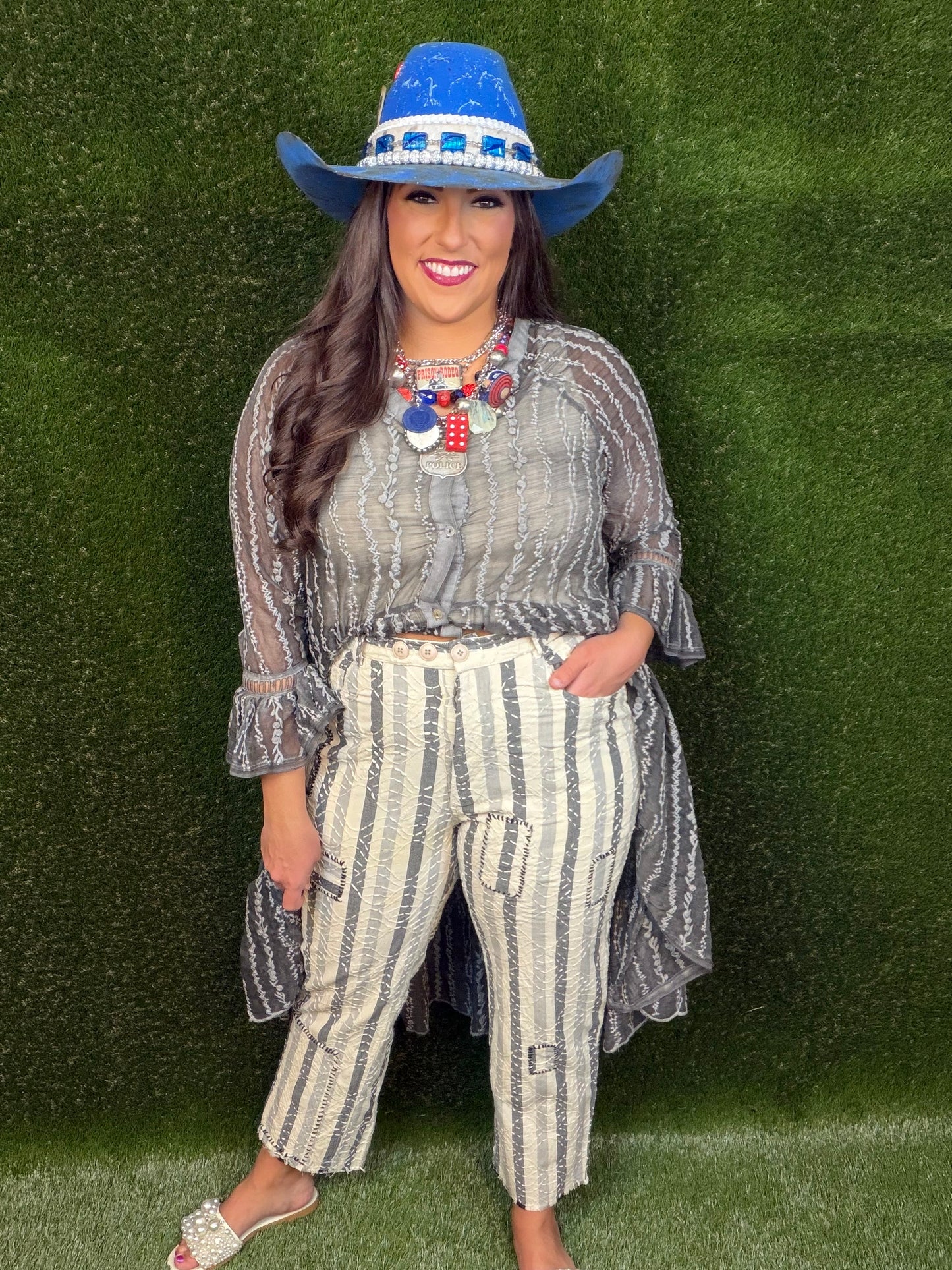 Traveling On Pants - Stripe
