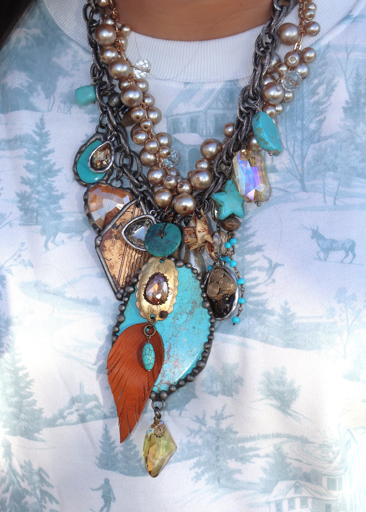 Flitted Feather Necklace