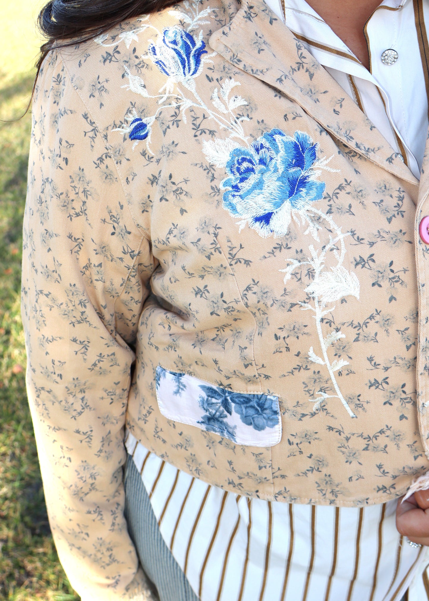Flora Blue Jacket - Cream