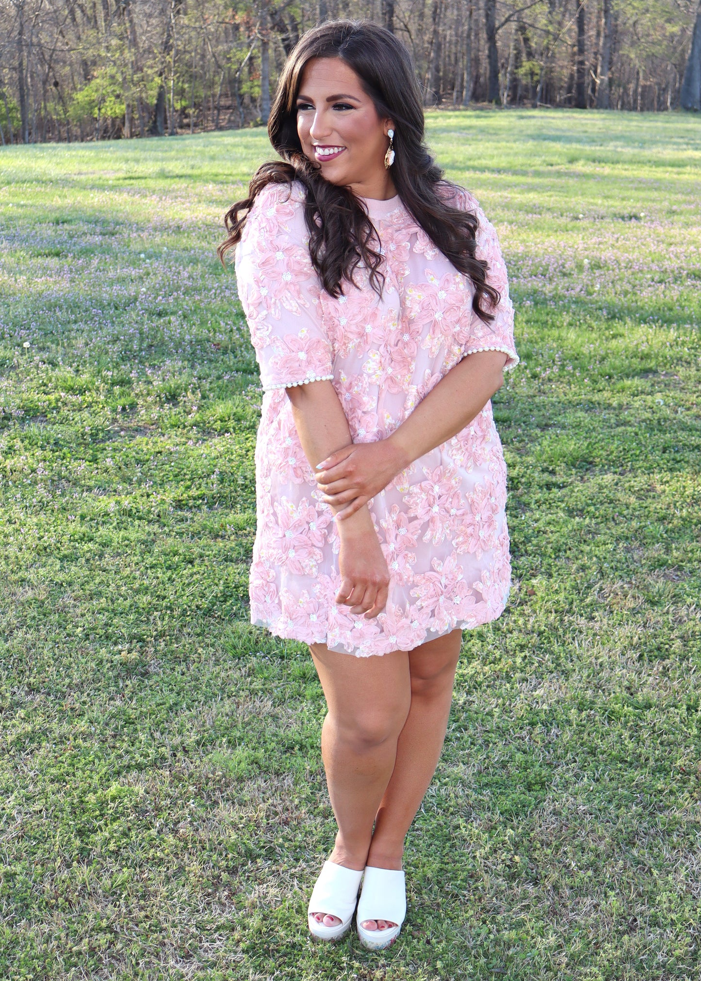Floral Embroidery Short Dress - Pink