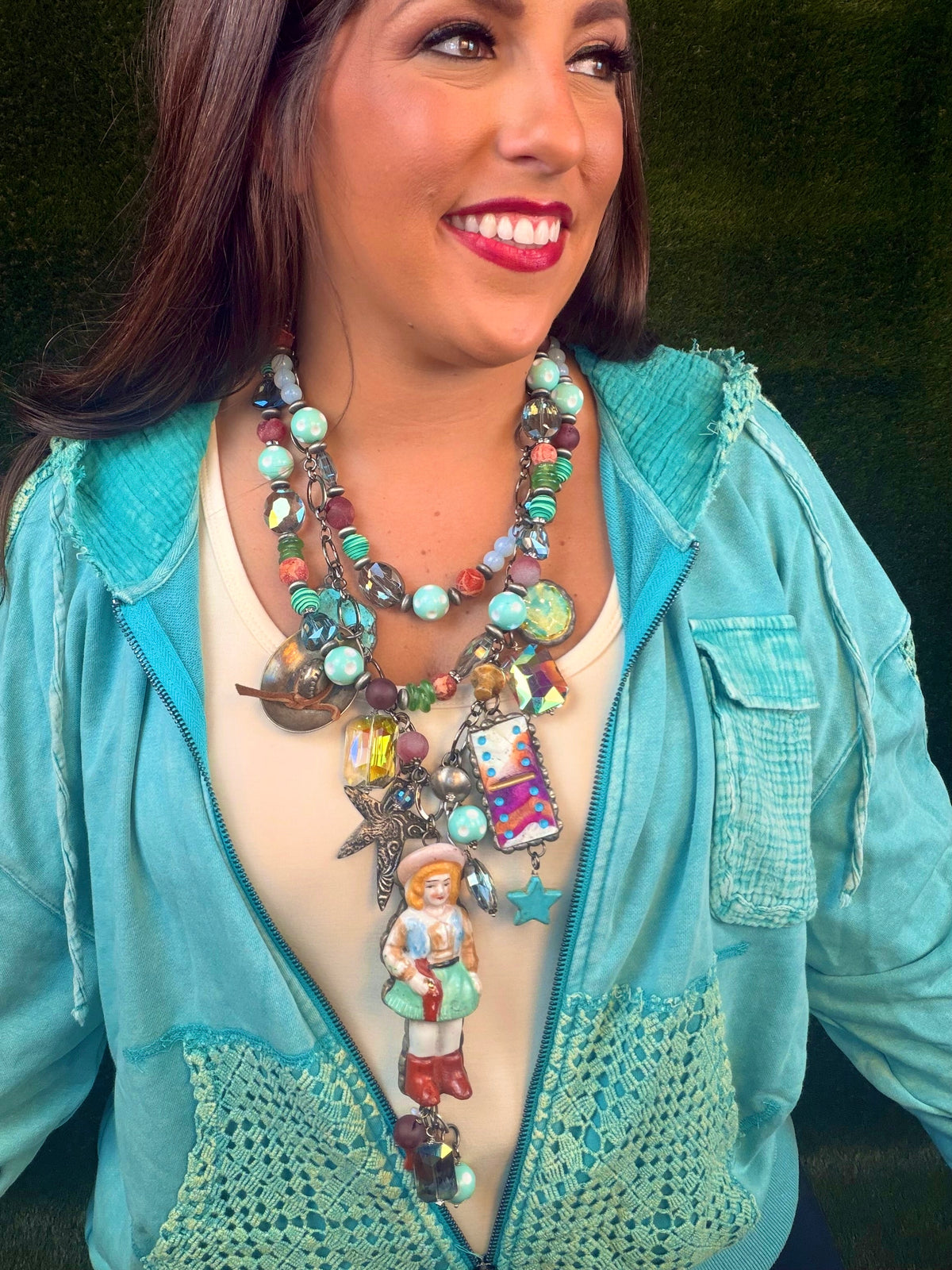 Domino Cowgirl Necklace - Mint/Kelly Green