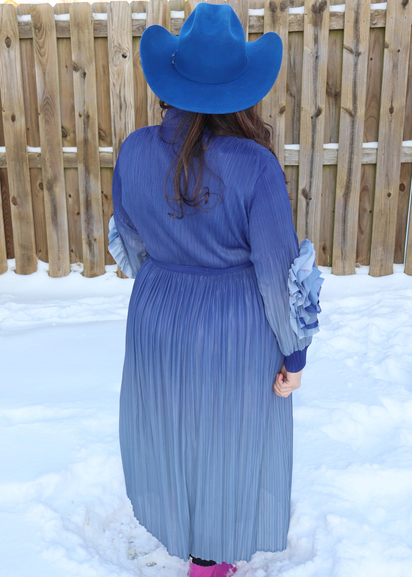 Kiss From a Rose Blue Ombre Stretch Pleat Dress Set