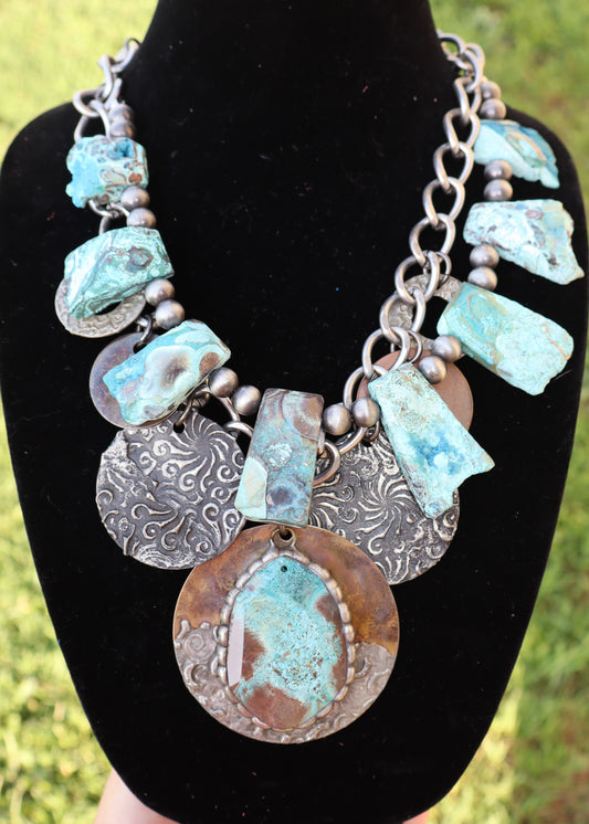 The Turquoise Stone Necklace