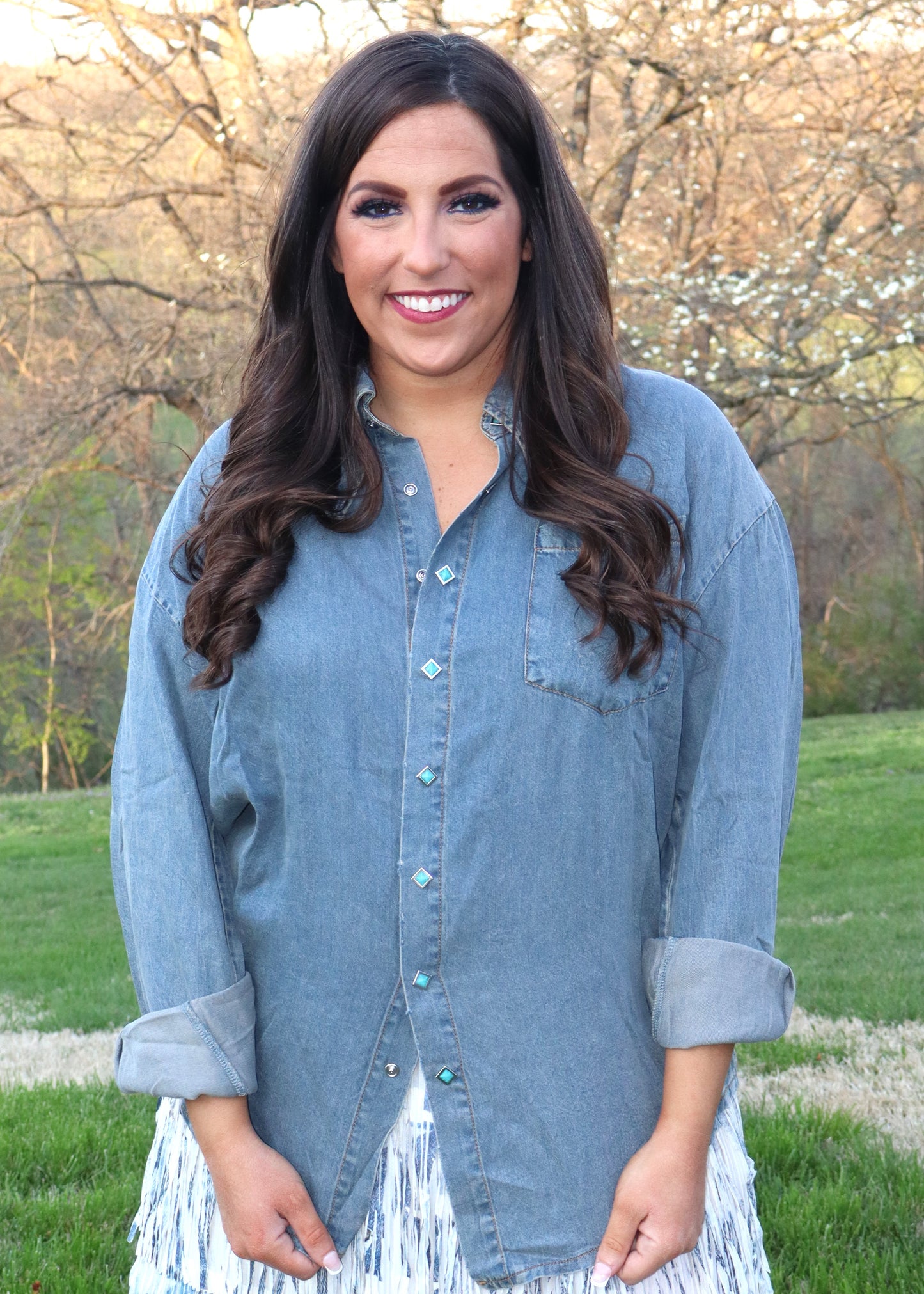 To The Point Shirt - Medium Wash Denim