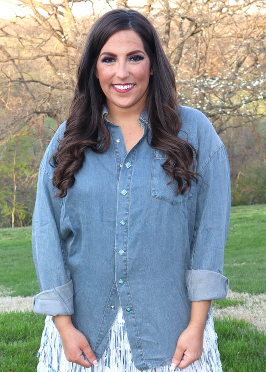 To The Point Shirt - Medium Wash Denim